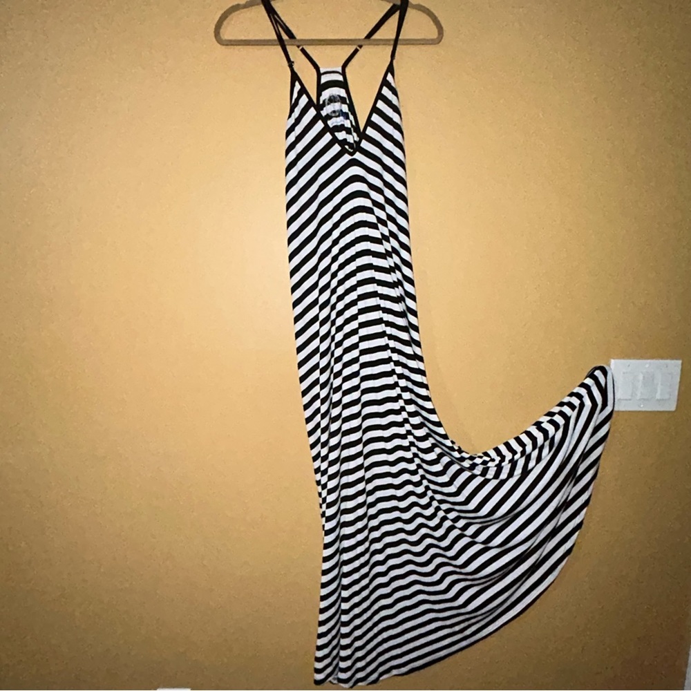 Blue Life black/white Maxi Dress sz Small